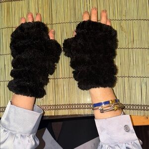 Black Fuzzy Fingerless Gloves